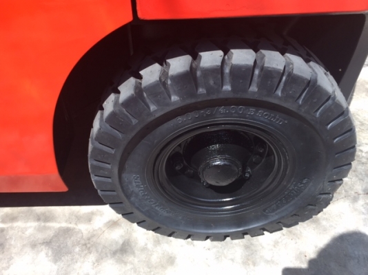 ขายรถโฟลคลิฟท์ TOYOTA 8FD20 , รถใช้งานมา 2 พันกว่าชั่วโมง,เกียร์คลัทร์ , เครื่องยนต์ดีเซล 2Z , เสายกสูง 3 เมตร , รถนำเข้าจากญี่ปุ่น 100\% ขายรถโฟลคลิฟท์ TOYOTA 8FD20 , รถใช้งานมา 2 พันกว่าชั่วโมง,เกียร์คลัทร์ , เครื่องยนต์ดีเซล 2Z , เสายกสูง 3 เมตร , รถนำเข้าจากญี่ปุ่น 100\%