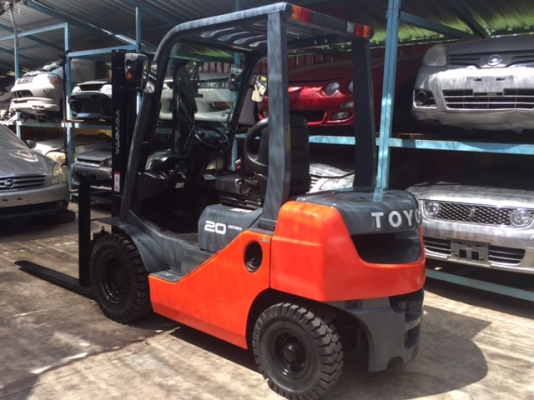 ขายรถโฟลคลิฟท์ TOYOTA 8FD20 , รถใช้งานมา 2 พันกว่าชั่วโมง,เกียร์คลัทร์ , เครื่องยนต์ดีเซล 2Z , เสายกสูง 3 เมตร , รถนำเข้าจากญี่ปุ่น 100\% ขายรถโฟลคลิฟท์ TOYOTA 8FD20 , รถใช้งานมา 2 พันกว่าชั่วโมง,เกียร์คลัทร์ , เครื่องยนต์ดีเซล 2Z , เสายกสูง 3 เมตร , รถนำเข้าจากญี่ปุ่น 100\%