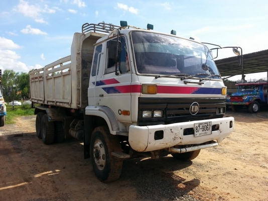 ขายรถ10ล้อ ดั้ม2เพลา UD 230แรง พาวเวอร์ เบรกจิฟฟี่ สภาพพร้อมใช้งาน เอกสารพร้อมโอน ราคา550,000 สนใจโทร 090-8588220คุณนะ 093-3258446คุณบิว หรือเข้าดูสินค้าอื่นๆได้ที่ www.narong2truck.com หรือ www.truck.in.th/498 หรือเพจFacebook ณรงค์ ซื้อขายรถมือสอง (เว็บไ