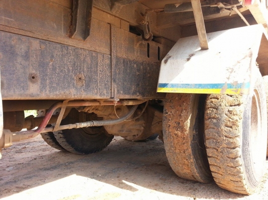 ขายรถ10ล้อ ดั้ม2เพลา UD 230แรง พาวเวอร์ เบรกจิฟฟี่ สภาพพร้อมใช้งาน เอกสารพร้อมโอน ราคา550,000 สนใจโทร 090-8588220คุณนะ 093-3258446คุณบิว หรือเข้าดูสินค้าอื่นๆได้ที่ www.narong2truck.com หรือ www.truck.in.th/498 หรือเพจFacebook ณรงค์ ซื้อขายรถมือสอง (เว็บไ