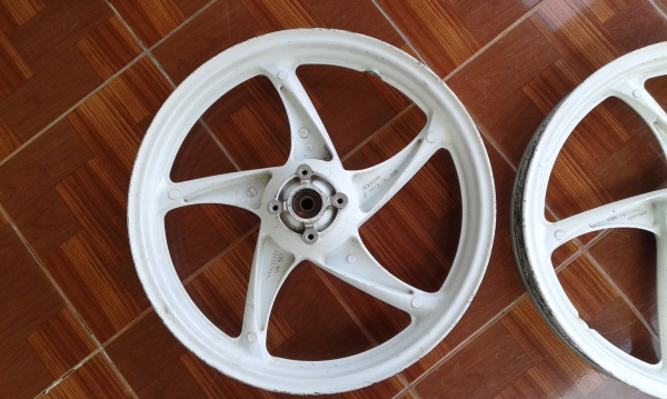 ขายแม็ก LS