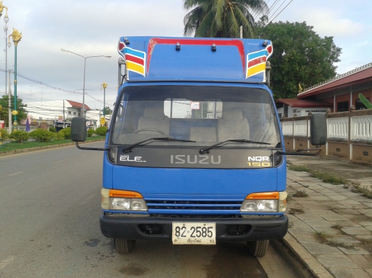ขาย หกล้อ ISUZU NQR 150 แรง 5.5 ม ปี46 แอร์พวงมาลัยพาเวอร์เทอร์โบ
