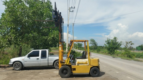 ขายด่วนรถยกKOMATSU FD20-8ดีเซลยกได้2.5ตันยกได้สูง3เมตรงาสไลย์นีบได้รถนอกเพิ่งนำเข้ามายังไม่เคยใช้งานในเมืองไทยเลย ขายด่วนรถยกKOMATSU FD20-8ดีเซลยกได้2.5ตันยกได้สูง3เมตรงาสไลย์นีบได้รถนอกเพิ่งนำเข้ามายังไม่เคยใช้งานในเมืองไทยเลย