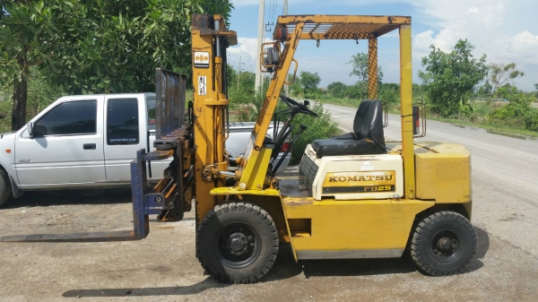 ขายด่วนรถยกKOMATSU FD20-8ดีเซลยกได้2.5ตันยกได้สูง3เมตรงาสไลย์นีบได้รถนอกเพิ่งนำเข้ามายังไม่เคยใช้งานในเมืองไทยเลย ขายด่วนรถยกKOMATSU FD20-8ดีเซลยกได้2.5ตันยกได้สูง3เมตรงาสไลย์นีบได้รถนอกเพิ่งนำเข้ามายังไม่เคยใช้งานในเมืองไทยเลย