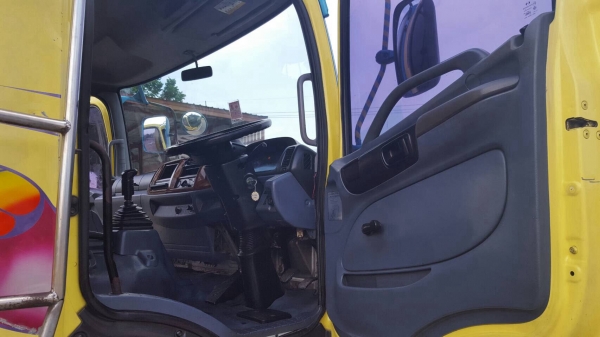 ขาย HINO MEGA FL1J 260 แรงม้า ปี 48  พื้นเรียบ