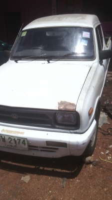 รถกะบะมาสด้าแฟมมิลี