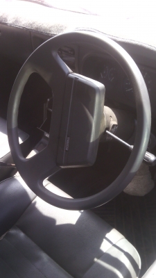 รถกะบะมาสด้าแฟมมิลี