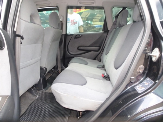 HONDA JAZZ 1.5IDSI AT ปี2005