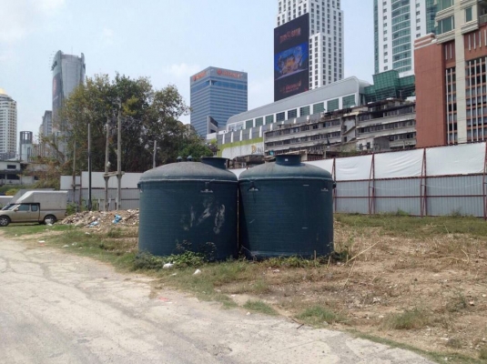ถังไฟเบอร์กลาส ใส่น้ำ 10,000 ลิตร / มี 2 ใบ สภาพไฉไลสุดๆครับ (ติดต่อวินิตร ร้านวินิตรค้าของเก่า)