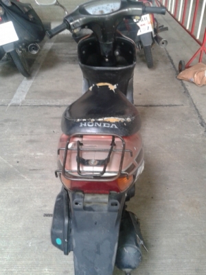 honda รถป๊อบ สตาร์ทมือติดวิ่งได้ ลด 5500.- honda รถป๊อบ สตาร์ทมือติดวิ่งได้ ลด 5500.-