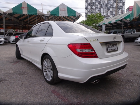 Benz C200 CGI BlueEFFICIENCY W204 1.8 ปี 2013