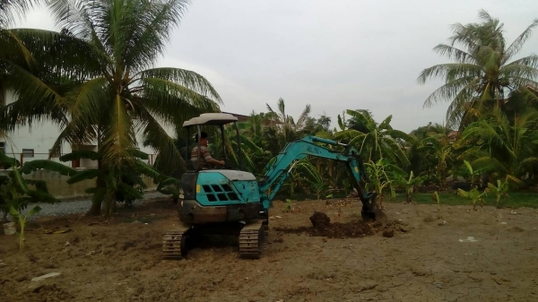 ขายkobelco sk30-7
