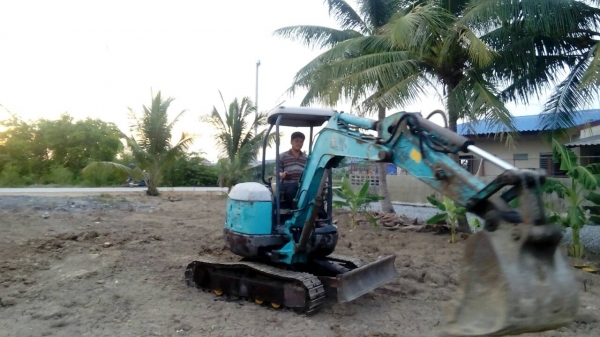 ขายkobelco sk30-7