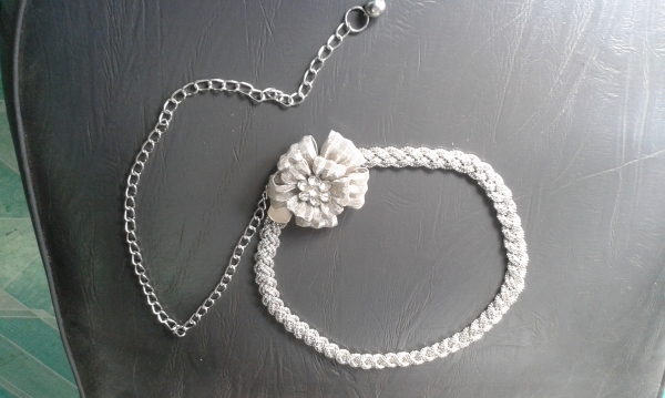 เข็มขัดแฟชั่น ชุดดอกไม้