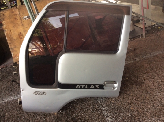 ประตู NISSAN ALLAS ข้างซ้าย กระจกไฟฟ้า ขาย 5,500 บาท (ศุภากร 081-1903107 , 081-4252943)