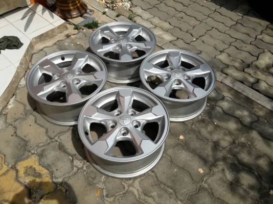 ล้อ all new Triton ขอบ 15ชุดล่ะ 4,500
