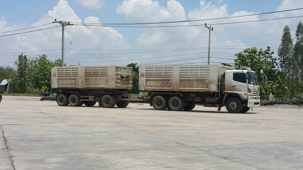 ขายด่วน HINOMEGA344ปี56วิ่ง3แสนกว่าดั้มสามิตรรอนเฉียงแม่ลูกๆ3เพลาราคาเบาๆโทร0856842587