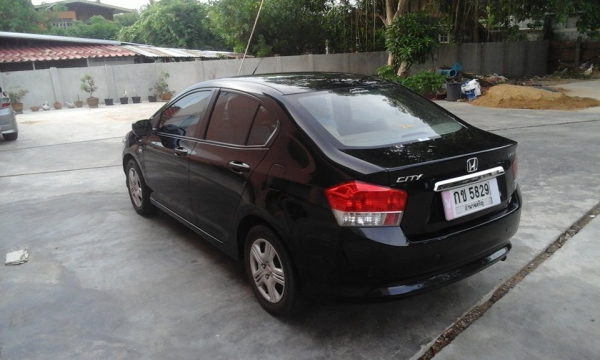 ฮอนด้า ซิตี้ มือเดียวป้ายแดง สภาพสวยเดิม พร้อมใช้ ราคาถูก