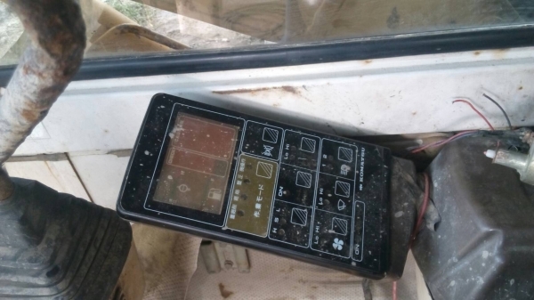 ขายรถแมคโค โคมัสสุ PC-120-5สภาพสวยไฟฟ้าครบช่วงล่างไม่ผุโซ่ลอนเลอร์สวย