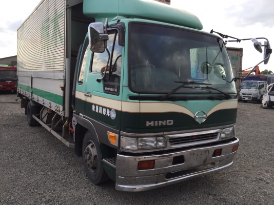 HINO FD2JLB เครื่องJO8C ธรรมดา รถตัดนะค่ะไม่มีแชทซี ล้อรถ ถังน้ำมัน อย่างอื่นครบค่ะ