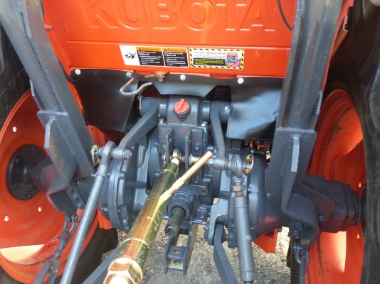 คูโบต้า L4708 4 WD ใบมีดดันหน้าใหม่ ผานหลัง 6x22 ใหม่ ทำงาน 789 ชั่วโมง..จดทะเบียน ธ.ค.2555
