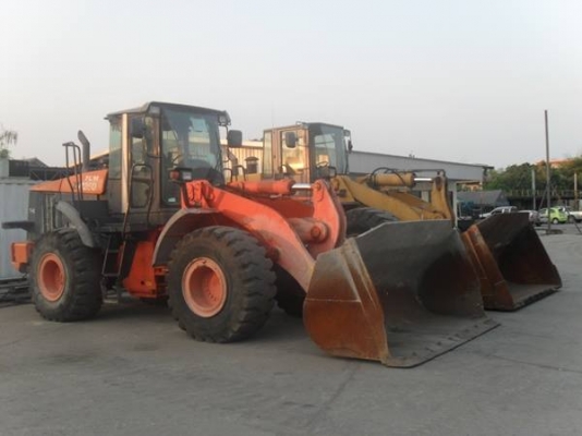 ขายรถตักล้อยาง TCM ZW 250