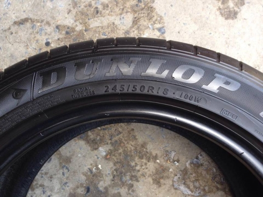 ยาง DUNLOP 245-50-18 MADE IN GERMANY ยางรันแฟลต ปี 13 ครบชุด 4 เส้น 3500 สภาพสวยๆไม่บวมดอกยางเหลือเยอะเอาไปวิ่งกันใด้อีกยาวค่ะ