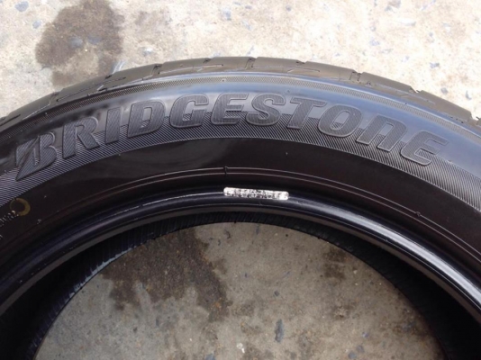 ยาง Bridgstone 215-55-17 รุ่น ECOPLA ปี 14 ครบชุด 4 เส้น 5000 สภาพสวยๆไม่มีปะไม่บวมไม่กินข้างดอกยางเหลือเยอะเอาไปวิ่งกันใด้อีกยาวค่ะ ยาง Bridgstone 215-55-17 รุ่น ECOPLA ปี 14 ครบชุด 4 เส้น 5000 สภาพสวยๆไม่มีปะไม่บวมไม่กินข้างดอกยางเหลือเยอะเอาไปวิ่งกันใด้อีกยาวค่ะ