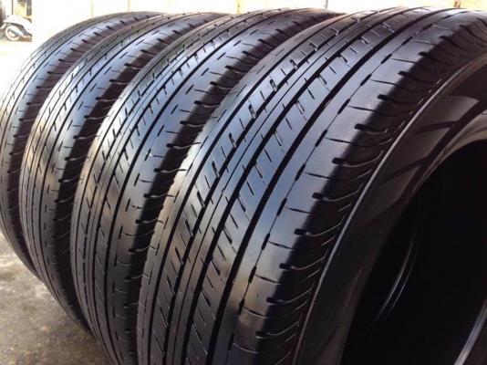 ยาง Bridgstone 215-65-16 ปี 15 ครบชุด 4 เส้น 6000 สภาพสวยๆไม่มีปะไม่บวมไม่กินข้างดอกยางเหลือเยอะเอาไปวิ่งกันใด้อีกยาวค่ะ