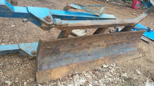 ขายใบมีดของCMTอุปกรครบชุดสภาพสวยเดิมๆครับ