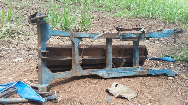 ขายใบมีดของCMTอุปกรครบชุดสภาพสวยเดิมๆครับ