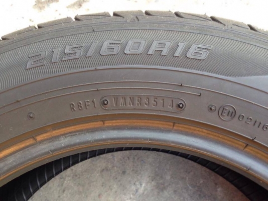 ยาง DUNLOP 215-60-16 ปี 14 ครบชุด 4 เส้น 3500 สภาพสวยๆดอกยางนิ่มๆไม่บวมเอาไปวิ่งกันยาวๆราคาเบาๆค่ะ