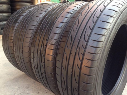 ยาง DUNLOP 215-60-16 ปี 14 ครบชุด 4 เส้น 3500 สภาพสวยๆดอกยางนิ่มๆไม่บวมเอาไปวิ่งกันยาวๆราคาเบาๆค่ะ
