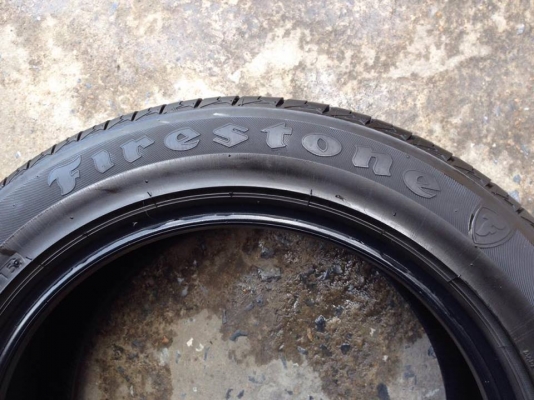 ยาง Firestone 205-55-16 ปี 15 2 เส้น ปี 14 2 เส้น ครบชุด 4 เส้น 3500 สภาพสวยๆดอกยางนิ่มๆไม่บวมเอาไปวิ่งกันยาวๆราคาเบาๆค่ะ