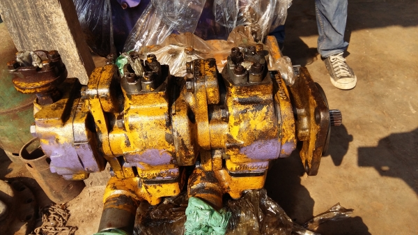 ขายปั้มไฮโดรลิค SUMITOMO 120