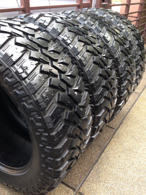 ยาง Mud Maxxis 275 60 20 ดอกเต็ม ไม่มีปะ ราคาไม่แพง