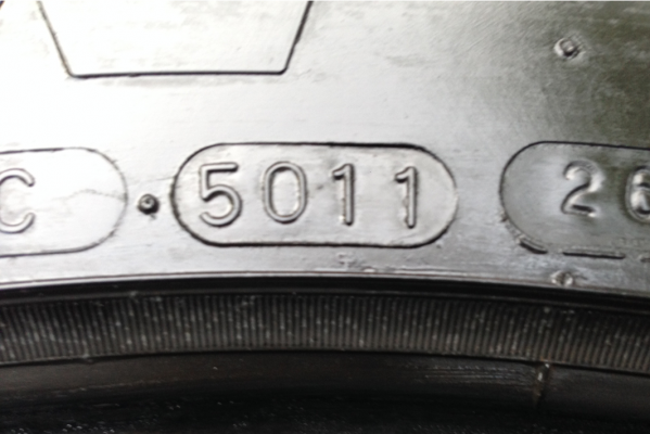 ยาง Mud Maxxis 275 60 20 ดอกเต็ม ไม่มีปะ ราคาไม่แพง