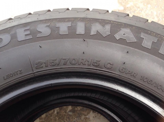 ยาง Firestone 205-70-15 2 เส้น 215 70 15 2 เส้น ปี 14 ครบชุด 4 เส้น 4000 สภาพสวยๆดอกยางนิ่มๆไม่บวมเอาไปวิ่งกันยาวๆราคาเบาๆค่ะ