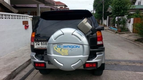 02 มิตซูบิชิ จีวาก้อน 2.8 abs airbag มือเดียว เกียร์ออโต้ 4x4