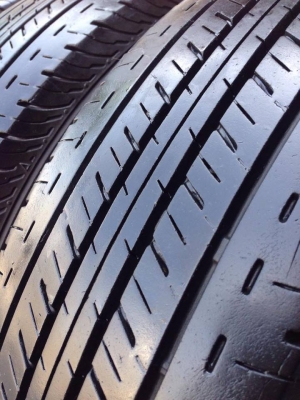 ยาง Bridgstone 195 R 15 ปี 14 ครบชุด 4 เส้น 4500 สภาพสวยๆดอกยางนิ่มๆไม่บวมดอกยางเหลือเยอะวิ่งใด้อีกนานค่ะ