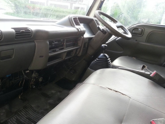 ขาย6ล้อเล็ก NHR55E เครื่อง 4JB1 88แรง สวยพร้อมใช้ ขาย 255000บาท. ติดต่อ 0816294435 คุณสมบัต