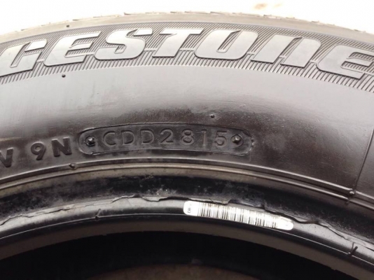 ยาง Bridgstone 195-65-15 ปี 15 ครบชุด 4 เส้น 3000 สภาพสวยๆดอกยางนิ่มๆไม่มีปะไม่บวมดอกยางเหลือเยอะวิ่งใด้อีกนานค่ะ