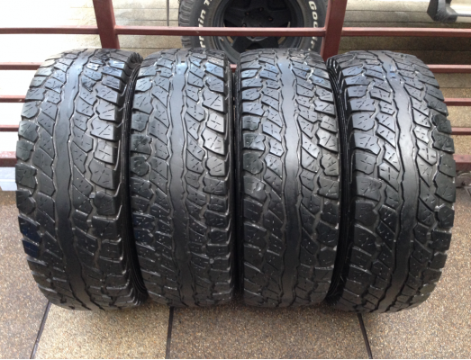 ยาง All Dunlop 31 10.5 R15 ปี13 ดอกเยอะ พร้อมใช้งาน ราคาไม่แพง