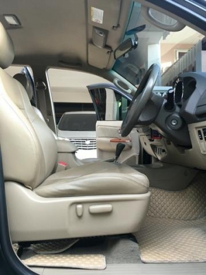 08 โตโยต้าฟอจูนเนอร์ 2.7 V สีดำท็อปสุด abs airbag