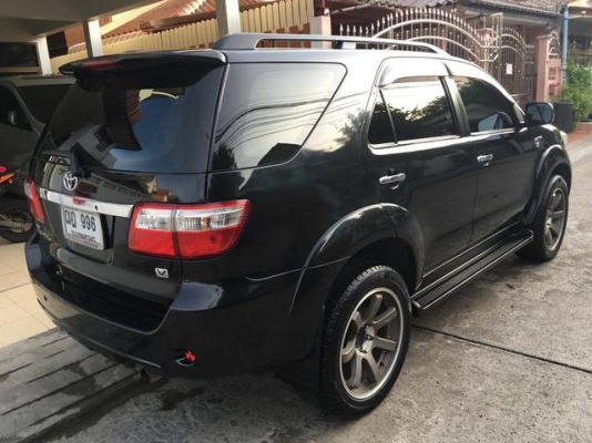 08 โตโยต้าฟอจูนเนอร์ 2.7 V สีดำท็อปสุด abs airbag