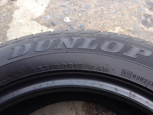 ยาง DUNLOP 185-60-15 ปี 15 ครบชุด 4 เส้น 3500 สภาพสวยๆดอกยางนิ่มๆไม่บวมเอาไปวิ่งกันยาวๆราคาเบาๆค่ะ