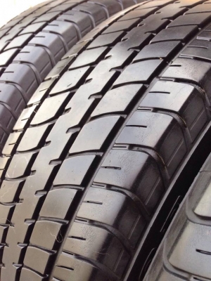 ยาง DUNLOP 185-60-15 ปี 15 ครบชุด 4 เส้น 3500 สภาพสวยๆดอกยางนิ่มๆไม่บวมเอาไปวิ่งกันยาวๆราคาเบาๆค่ะ