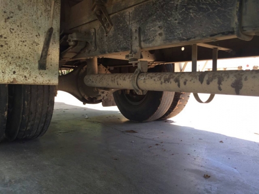 รถอีซูซุ 6 ล้อ FTR  240 แรงม้า. ปี 54. ( รถวิ่ง 27x,xxx กม. ) , ( ขาย แม่ , ลูก. ) , ( มี ขาย 6 พ่วง. )   สนใจติดต่อ  081 - 6079515