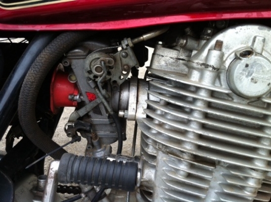 Sr 400 อินวอย สรรพสามิตฉบับจริง คารบู fcr 39 mm Sr 400 อินวอย สรรพสามิตฉบับจริง คารบู fcr 39 mm