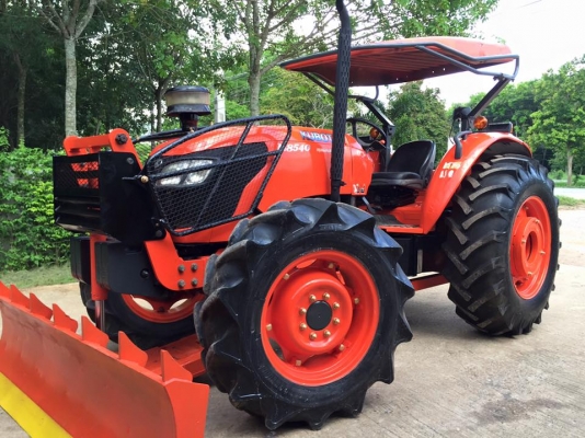 ขายรถไถ Kubota M8540 (4WD) พร้อมดันหน้า ผานบุกเบิกช้าง รถพร้อมใช้งานครับ